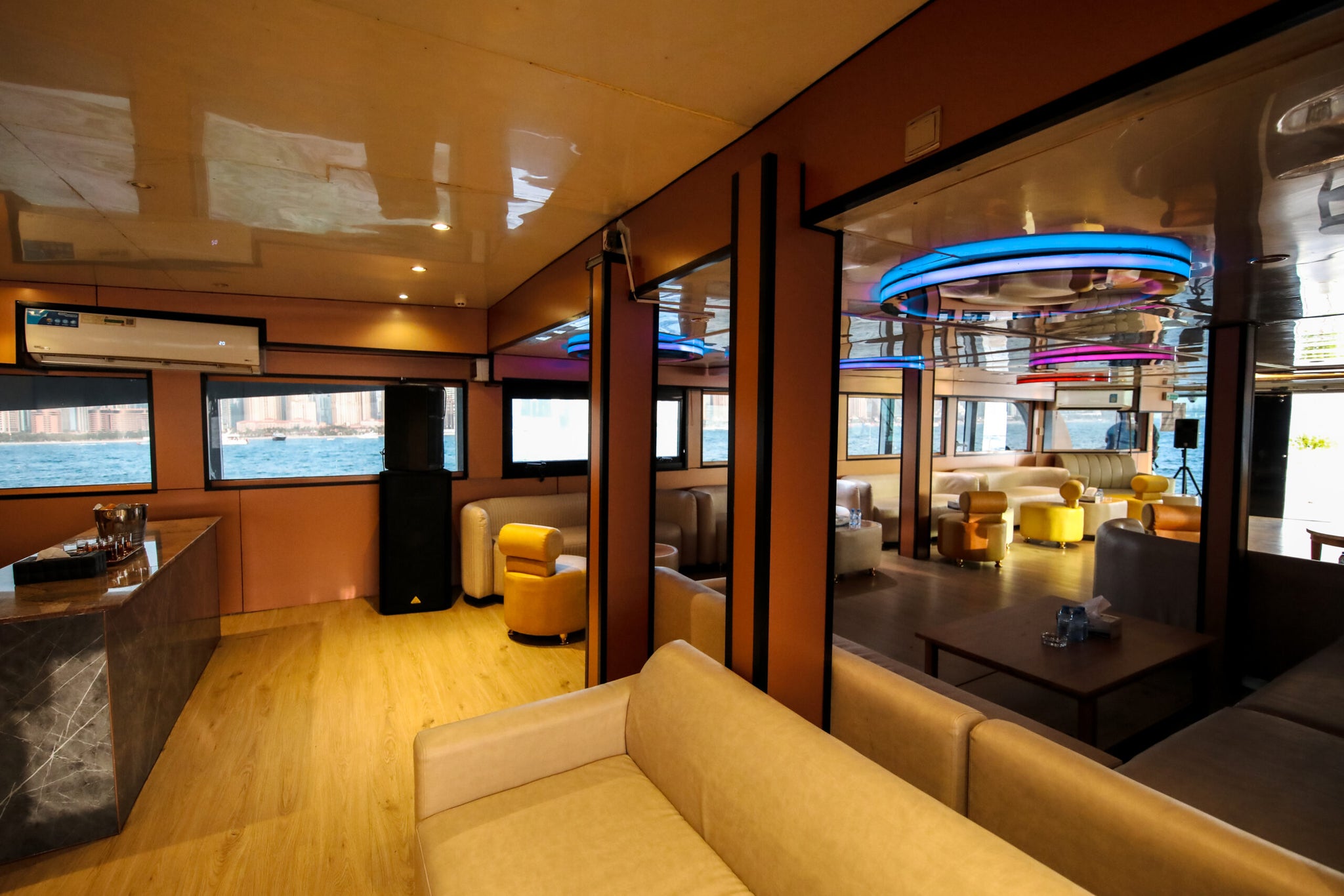 100ft Dream Luxury Yacht Experience in Dubai