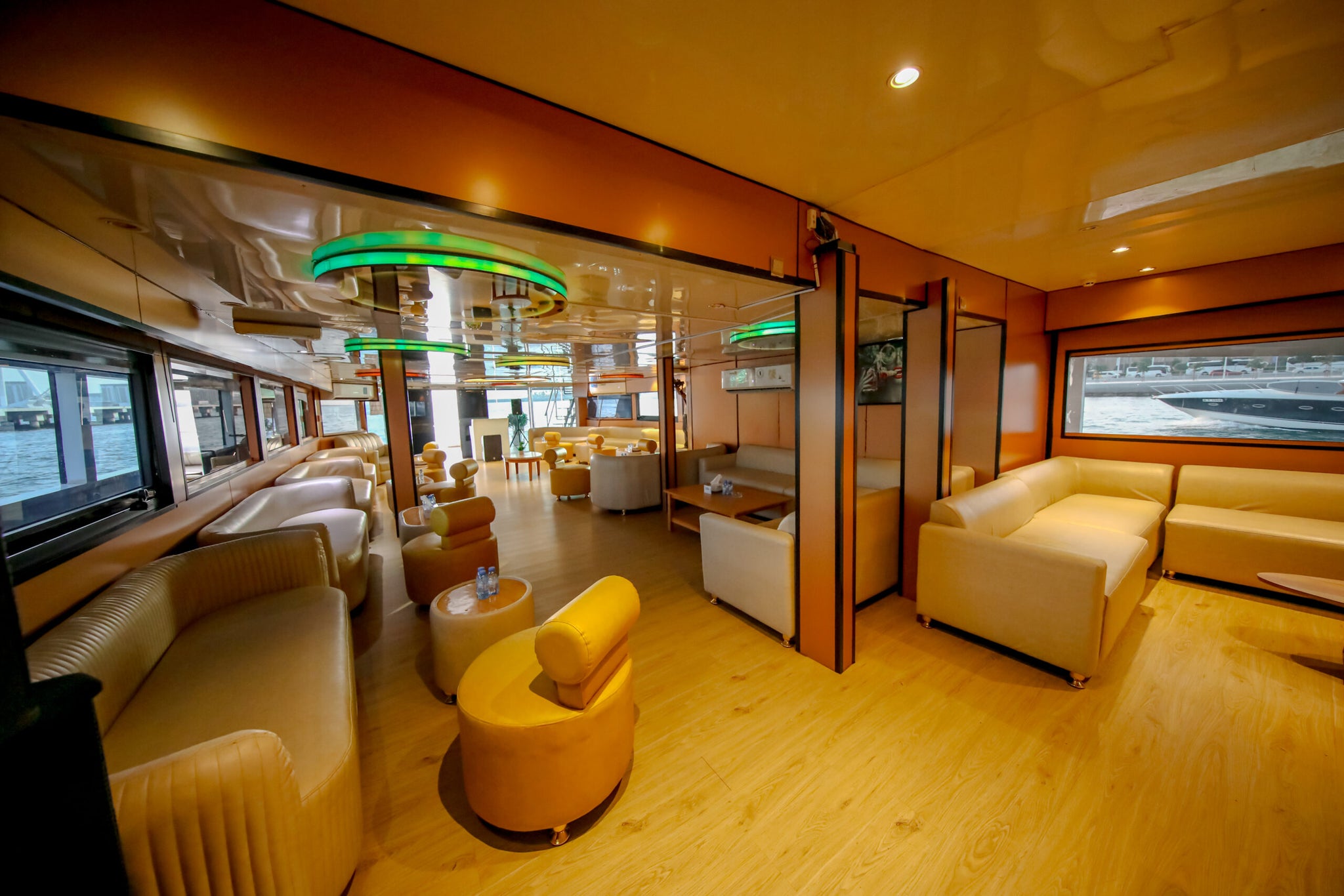 100ft Dream Luxury Yacht Experience in Dubai