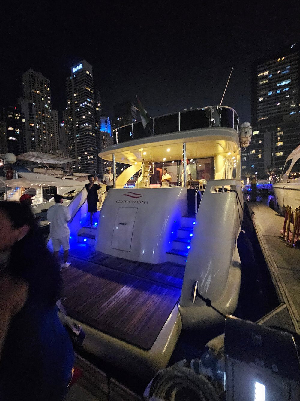 4 Hrs Marina Yacht Party with BBQ, Unlimited Drinks and DJ