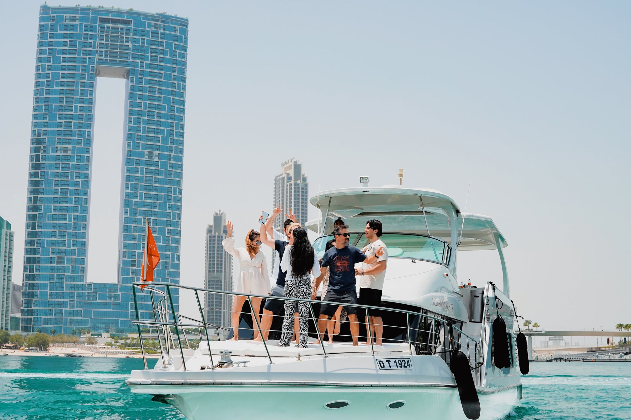 1 Hour  Dubai Marina Yacht Tour By Xclusive